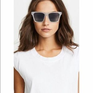 QUAY AUSTRALIA WHITE/SMOKE "ALRIGHT" SUNGLASSES